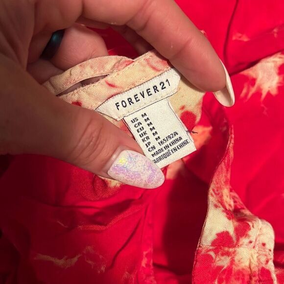 Forever 21 Women's Red Tie Dye Metallic Studs Back Cut-out Tank Top - Picture 7 of 8